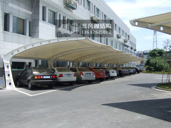TC001 膜結(jié)構(gòu)停車棚七字型