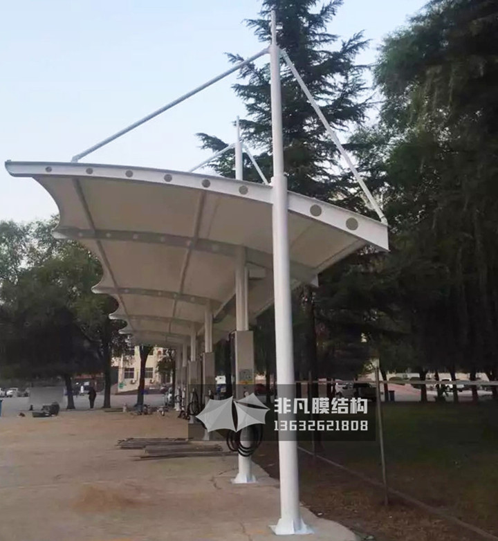 TC023 充電樁膜結(jié)構(gòu)停車棚 大巴充電站