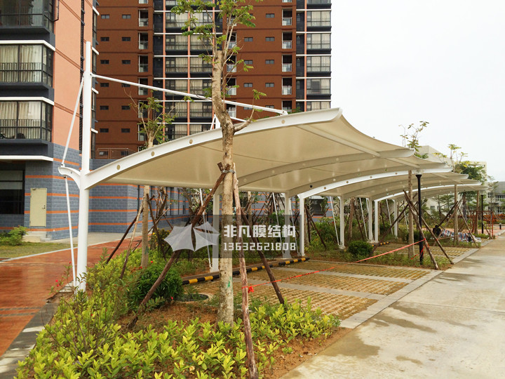TC026 斜拉式膜結構停車棚 惠州大亞灣惠煉家園