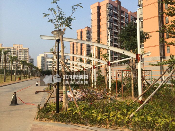 TC026 斜拉式膜結構停車棚 惠州大亞灣惠煉家園