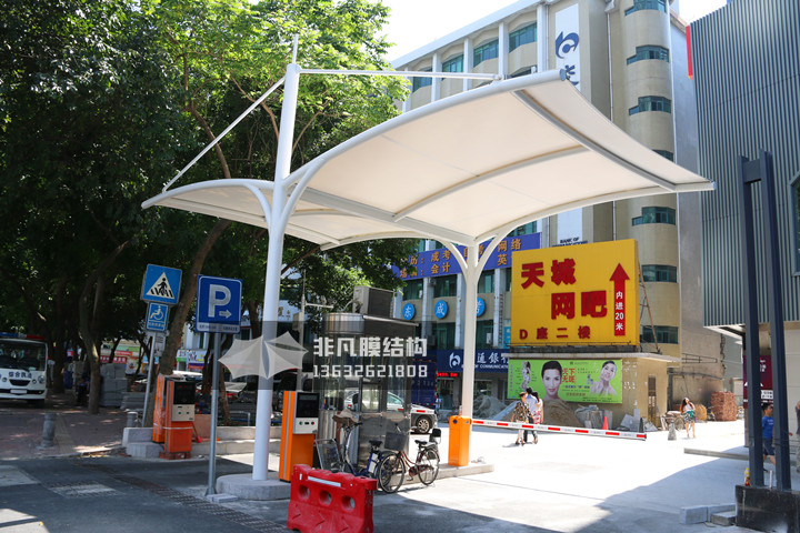 GT007 崗?fù)つそY(jié)構(gòu)雨棚 廣州市東圃商業(yè)大廈