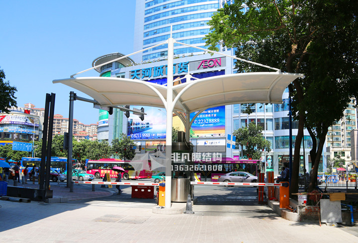 GT007 崗?fù)つそY(jié)構(gòu)雨棚 廣州市東圃商業(yè)大廈