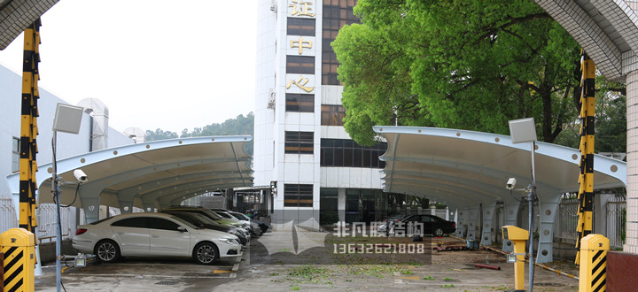 TC037 膜結(jié)構(gòu)停車棚 深圳制證中心
